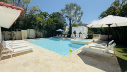 Royal Villa #27