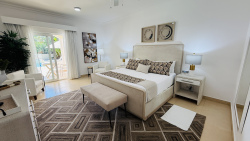 Royal Villa #27