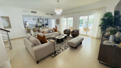 Royal Villa #27