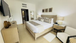 Royal Villa #27