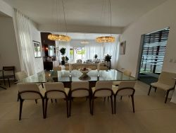 rv33-comedor-01