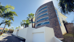 Royal Villa #33