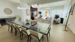 Royal Villa #33