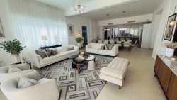 Royal Villa #33