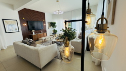 Royal Villa #33