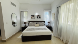 Royal Villa #33