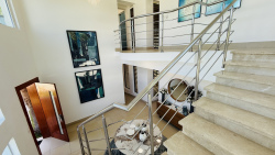 Royal Villa #33
