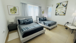 Royal Villa #33