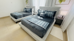 Royal Villa #33