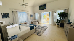 Royal Villa #33