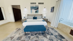 Royal Villa #33