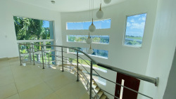 Royal Villa #33